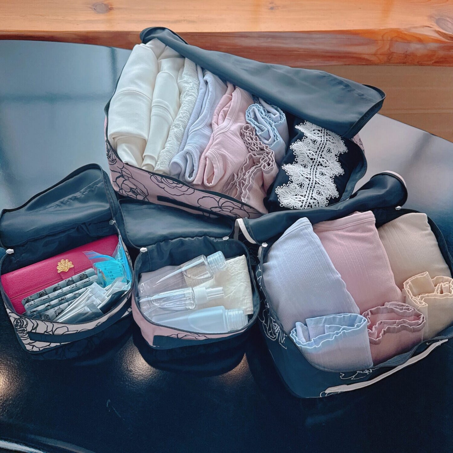 Antibacterial and odor-resistant French rose pattern pouch_PJB262-11